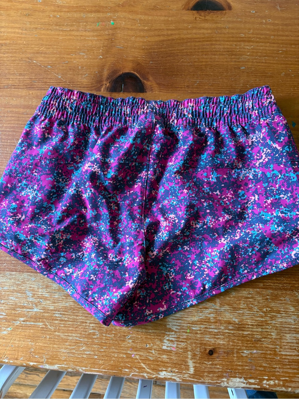 Columbia Women’s Elastic-Waist Purple and pink Print Shorts S